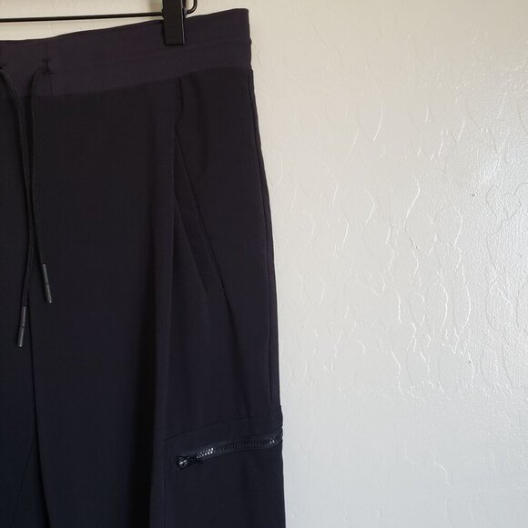 Athleta Venture Jogger Pants Black Size Women's 8 Athleisure Hiking Quick-Dry - Picture 5 of 13